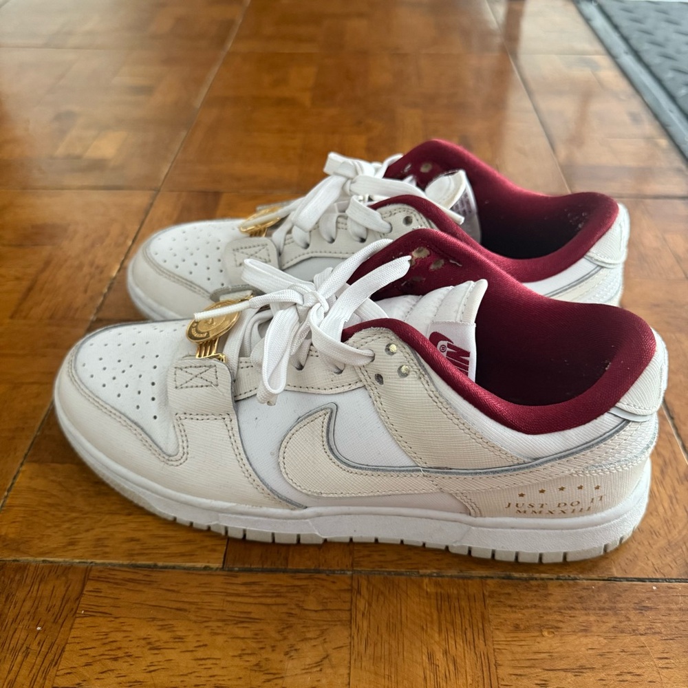 Nike dunk low